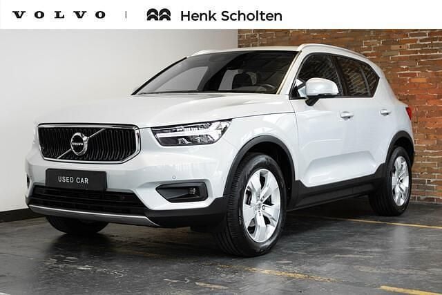Grijs Gebruikt 2020 Volvo XC40 Business Edition SUV | € 26.950 (Goede deal) - Afbeelding 1/4
