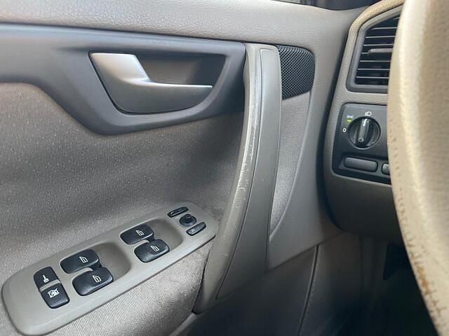 Occasion Volvo V70 140 PK (102 kW) 2006 Groen (metallic) Stationwagen