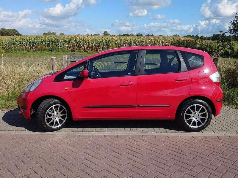 Occasion Honda Jazz Trend 90 PK (66 kW) 2010 Rood Hatchback