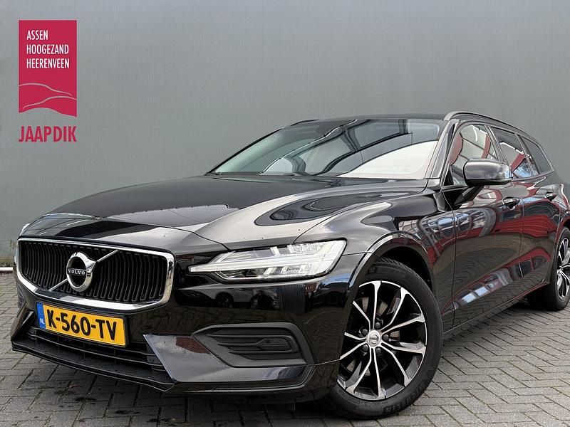 Zwart Gebruikt 2021 Volvo V60 Momentum Stationwagen | € 20.899 (Super prijs) - Afbeelding 1/3
