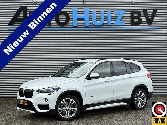 Wit Gebruikt 2017 BMW X1 Executive SUV | € 19.990 (Eerlijke prijs) - Afbeelding 1/4