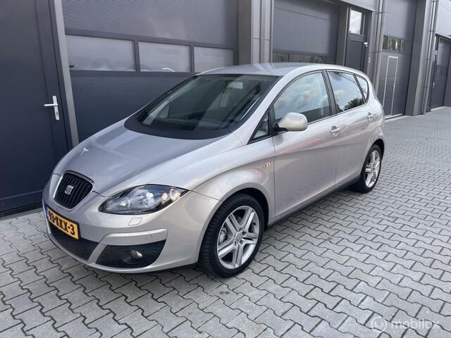 Beige Gebruikt 2010 Seat Altea MPV | € 4.450 (Eerlijke prijs) - Afbeelding 1/4