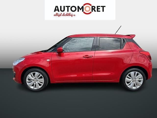 Hatchback Gebruikt 2020 Suzuki Swift Hatchback | € 15.250 (Eerlijke prijs) - Afbeelding 1/4