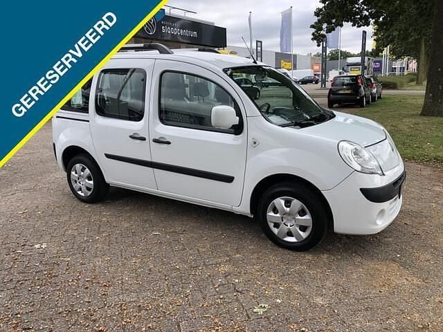 Wit Occasion 2011 Renault Kangoo MPV | € 5.699 (Goede deal) - Afbeelding 1/4