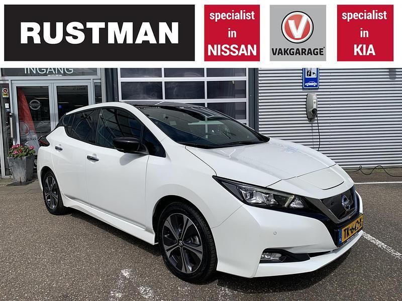 Wit Gebruikt 2018 Nissan Leaf Tekna Hatchback | € 14.450 (Duur) - Afbeelding 1/4