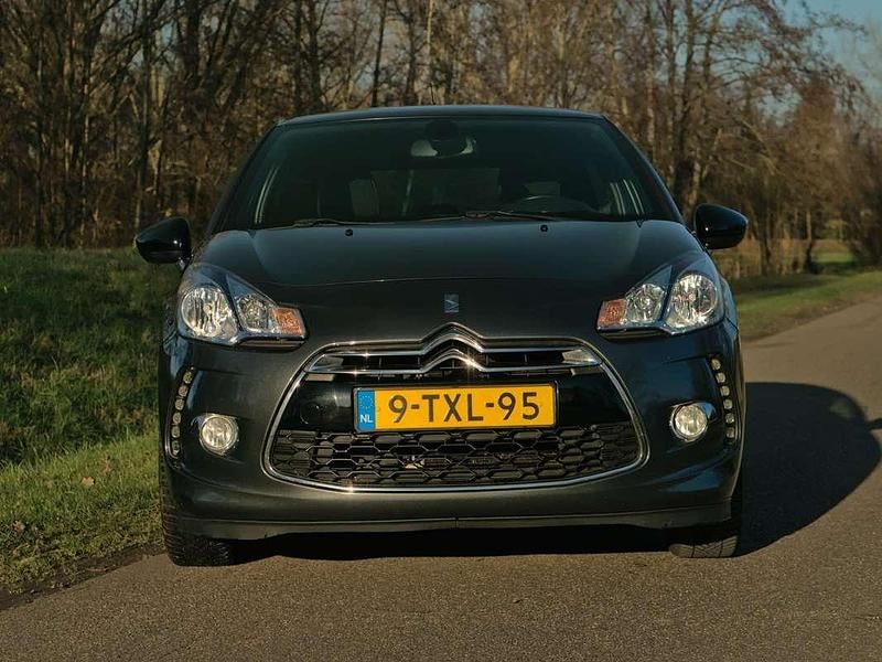 Occasion Citroën DS3 Business Class 82 PK (60 kW) 2014 Grijs Hatchback
