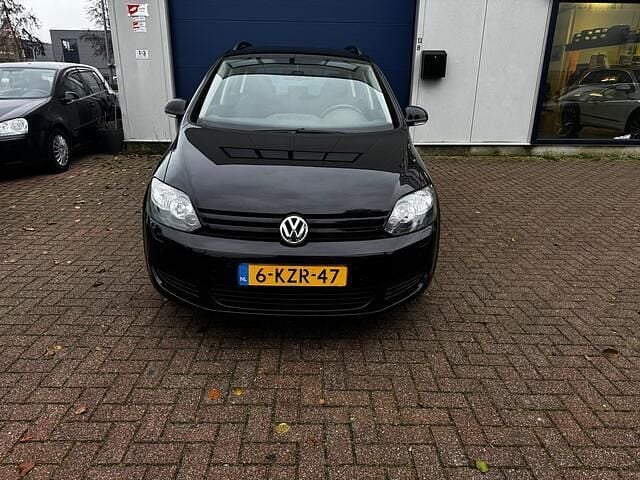 Zwart Occasion 2013 VW Golf Plus Cross Highline MPV | € 6.199 (Goede deal) - Afbeelding 1/4