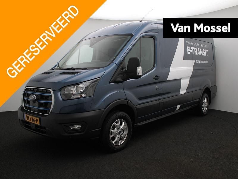 Occasion Ford E-Transit Trend 135 kW (184 PK) 2023 Blauw Van