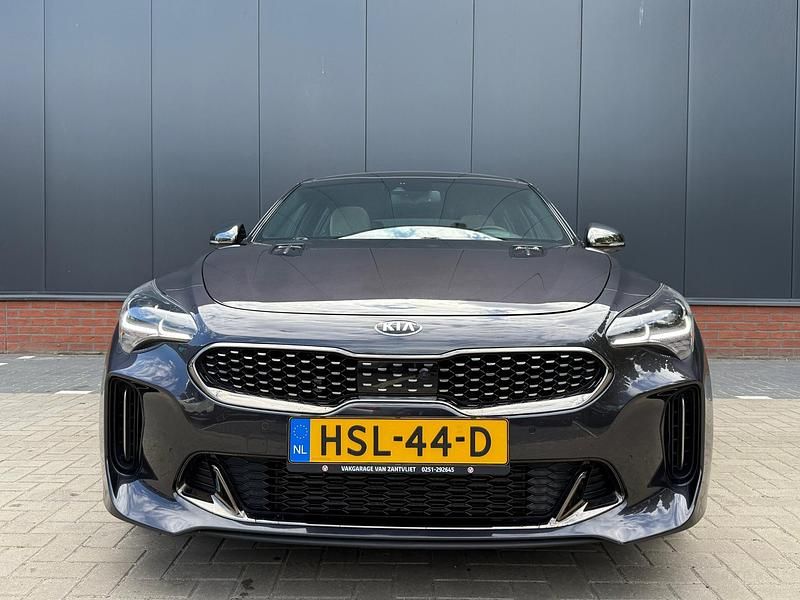 Occasion Kia Stinger GT-Line 245 PK (180 kW) 2018 Grijs Hatchback
