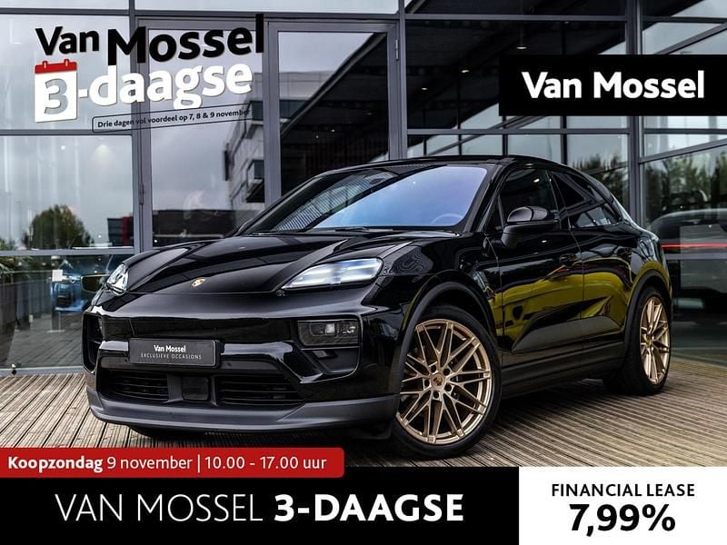 Zwart Gebruikt 2024 Porsche Macan SUV | € 81.900 (Eerlijke prijs) - Afbeelding 1/4
