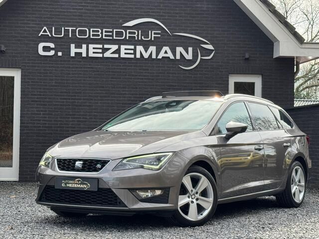 Grijs, metallic lak Gebruikt 2014 Seat Leon ST Business Stationwagen | € 13.945 (Iets duurder) - Afbeelding 1/4