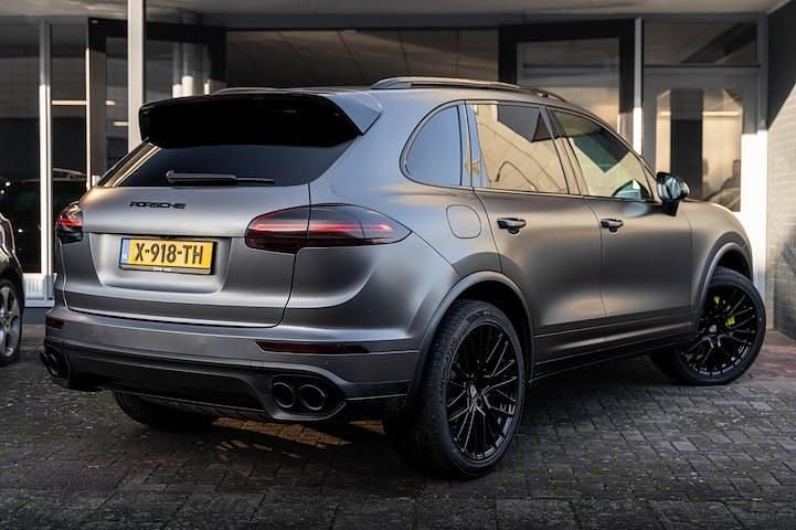 Occasion Porsche Cayenne Platinum Edition 2016 Grijs SUV