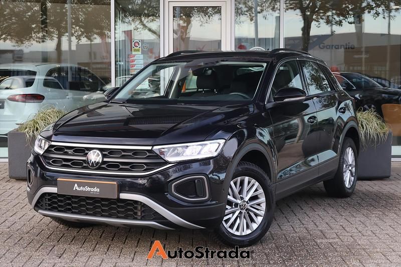 Zwart Gebruikt 2023 VW T-Roc Life SUV | € 23.700 (Goede deal) - Afbeelding 1/4