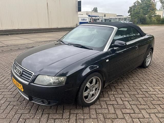 Zwart Gebruikt 2002 Audi A4 Cabriolet Exclusive Cabriolet | € 1.499 (Super prijs) - Afbeelding 1/4