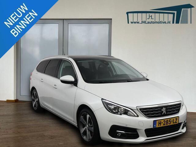 Wit Gebruikt 2020 Peugeot 308 Premium Stationwagen | € 10.800 (Eerlijke prijs) - Afbeelding 1/4