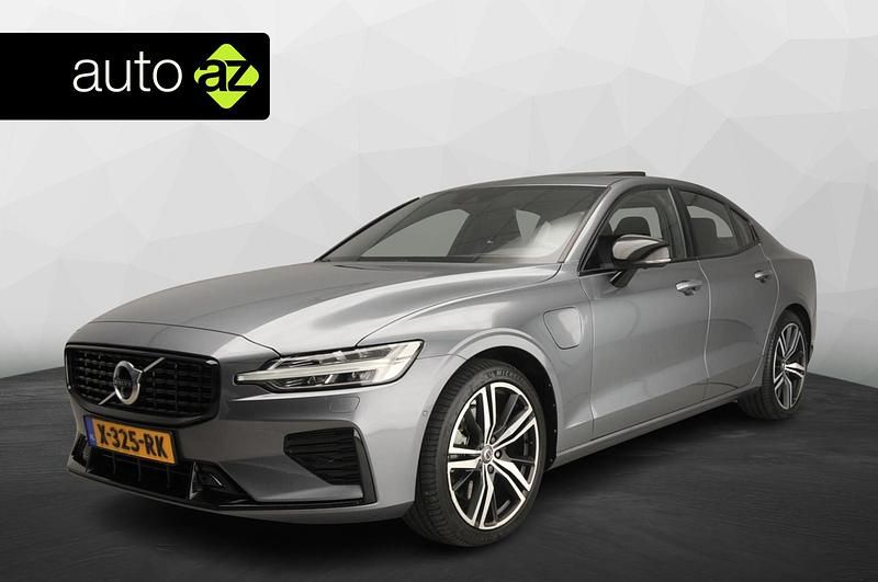 Grijs Gebruikt 2020 Volvo S60 R-Design Sedan | € 32.900 (Eerlijke prijs) - Afbeelding 1/4