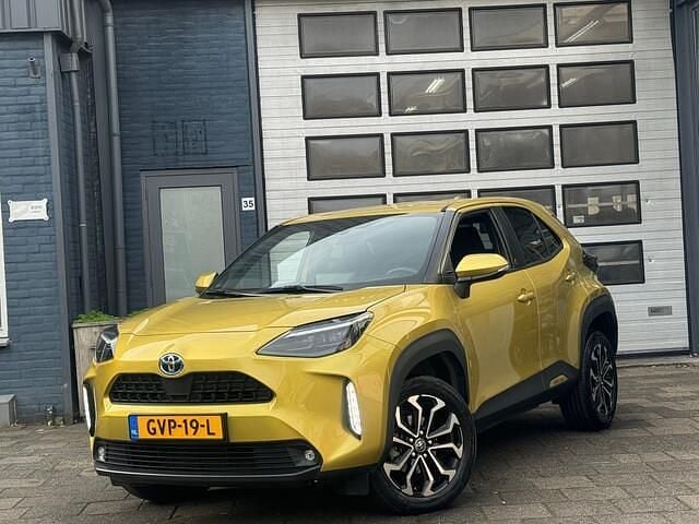 Geel Gebruikt 2022 Toyota Yaris Cross X-plore SUV | € 24.995 (Goede deal) - Afbeelding 1/4