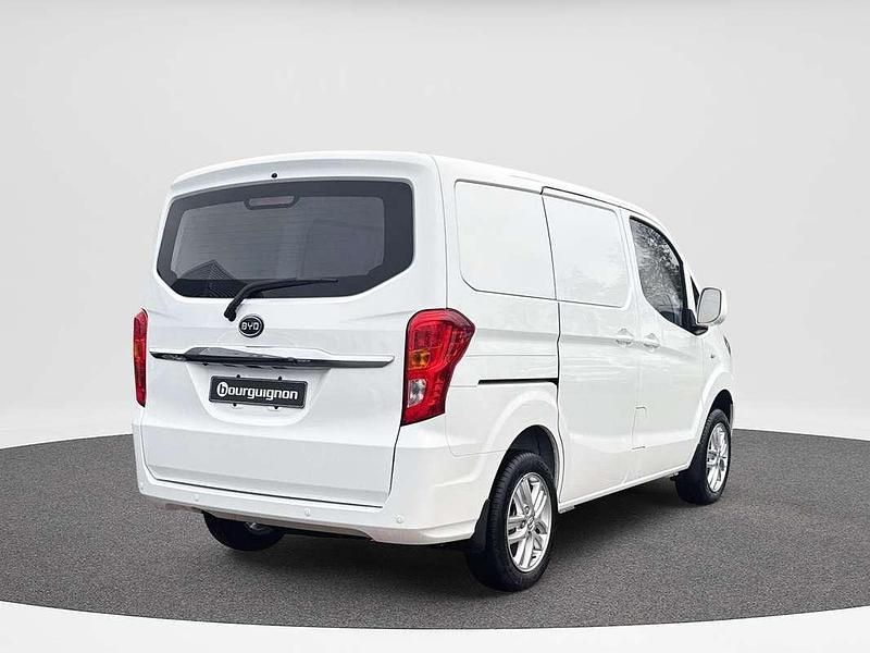 Nieuw BYD ETP3 100 kW (136 PK) 2025 Wit Van