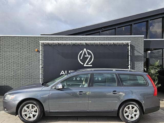 Grijs Gebruikt 2008 Volvo V70 Stationwagen | € 3.450 (Goede deal) - Afbeelding 1/4