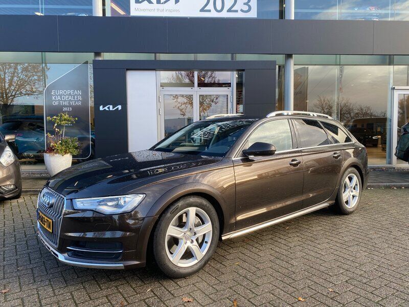 Bruin Gebruikt 2015 Audi A6 Allroad Premium Stationwagen | € 30.950 - Afbeelding 1/4