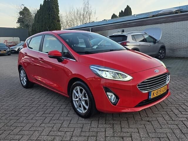 Occasion Ford Fiesta Titanium 124 PK (91 kW) 2020 Rood Hatchback