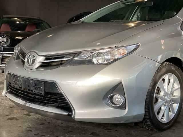 Occasion Toyota Auris Active 88 PK (64 kW) 2013 Grijs Stationwagen