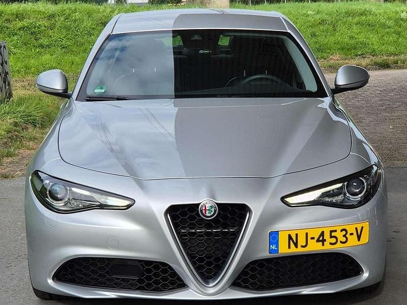 Occasion Alfa Romeo Giulia 200 PK (147 kW) 2017 Zilver Sedan