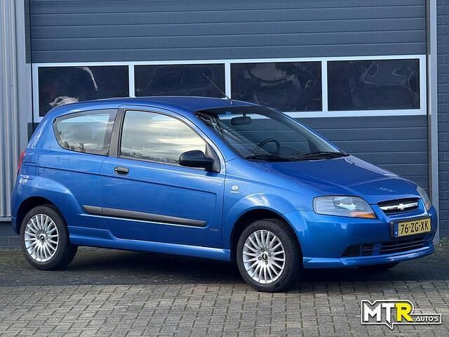 Occasion Chevrolet Kalos 72 PK (52 kW) 2008 Blauw (metallic) Hatchback