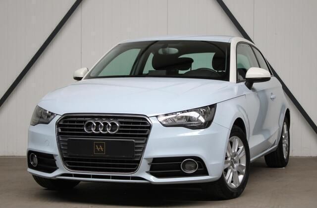 Blauw Gebruikt 2013 Audi A1 Attraction Hatchback | € 7.999 (Eerlijke prijs) - Afbeelding 1/3