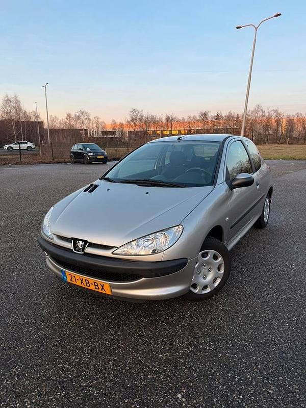Occasion 2007 Peugeot 206 | € 2.099 (Eerlijke prijs) - Afbeelding 1/4