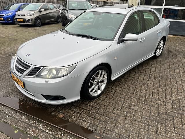 Grijs Gebruikt 2009 Saab 9-3 Linear Sedan | € 5.450 (Goede deal) - Afbeelding 1/4