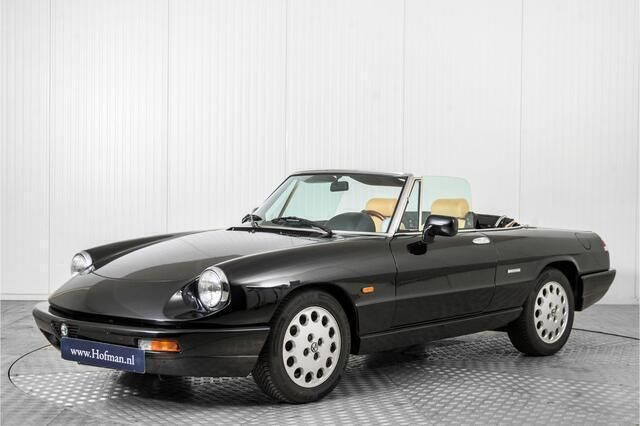 Zwart Gebruikt 1991 Alfa Romeo Spider Cabriolet | € 21.900 - Afbeelding 1/4