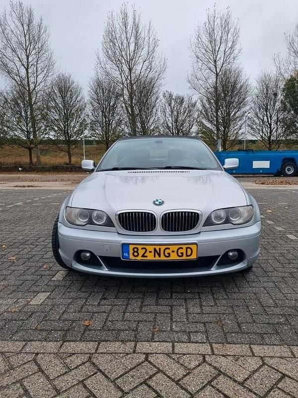 Occasion 2003 BMW 325 Cabriolet | € 10.000 (Iets duurder) - Afbeelding 1/4