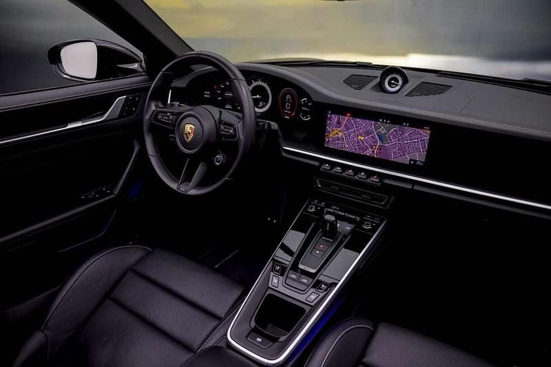 Occasion Porsche 992 450 PK (330 kW) 2021 Zwart (metallic) Coupé