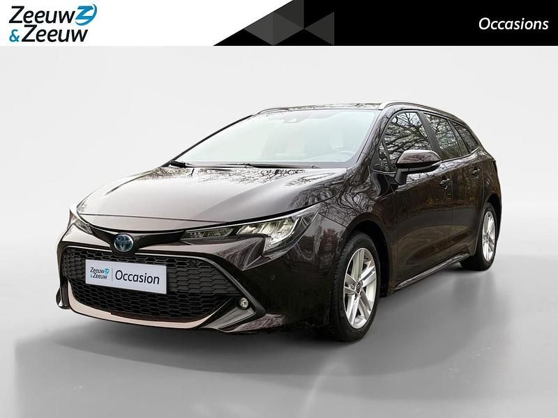 Zwart Occasion 2022 Toyota Corolla Active Stationwagen | € 21.235 (Goede deal) - Afbeelding 1/4