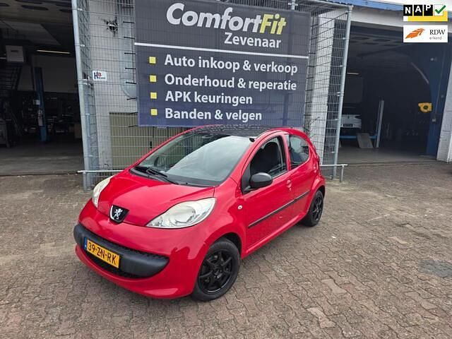 Rood Gebruikt 2008 Peugeot 107 Hatchback | € 600 (Super prijs) - Afbeelding 1/4