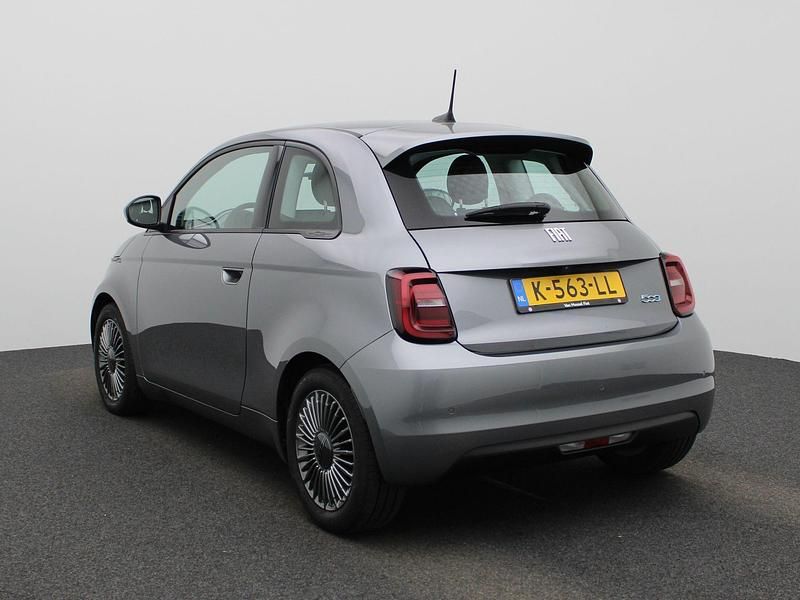 Occasion Fiat 500e Business 86 kW (118 PK) 2020 Grijs Hatchback