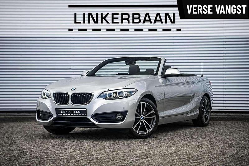 Grijs Gebruikt 2018 BMW 218 Sport Line Cabriolet | € 19.995 (Super prijs) - Afbeelding 1/3