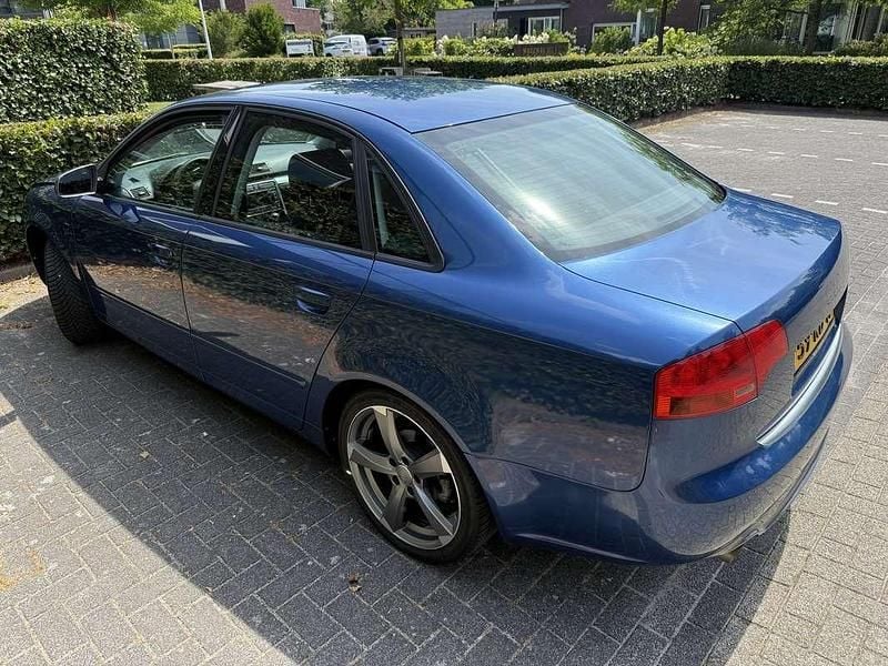 Blauw Gebruikt 2005 Audi A4 Sedan | € 3.950 (Eerlijke prijs) - Afbeelding 1/4