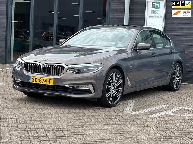 Wit Gebruikt 2018 BMW 520 Executive Sedan | € 28.995 (Iets duurder) - Afbeelding 1/4