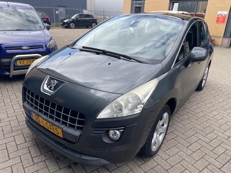 Grijs Occasion 2010 Peugeot 3008 MPV | € 2.350 (Eerlijke prijs) - Afbeelding 1/4