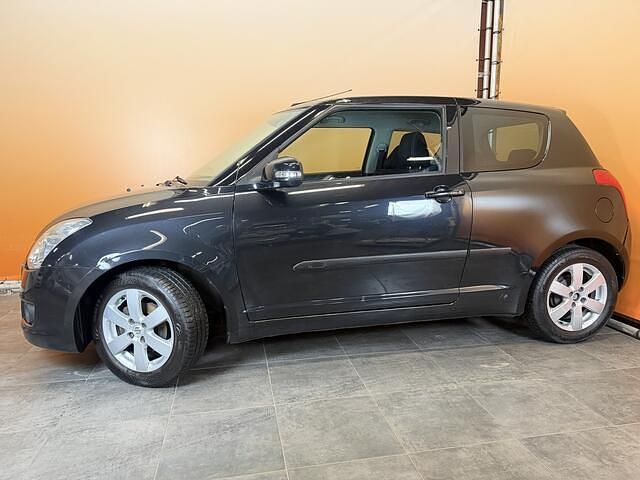 Occasion Suzuki Swift Limited 92 PK (67 kW) 2010 Zwart (metallic) Hatchback