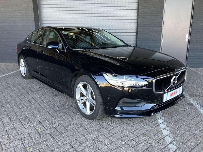 Zwart metallic Gebruikt 2018 Volvo S90 Inscription Sedan | € 12.200 (Duur) - Afbeelding 1/4