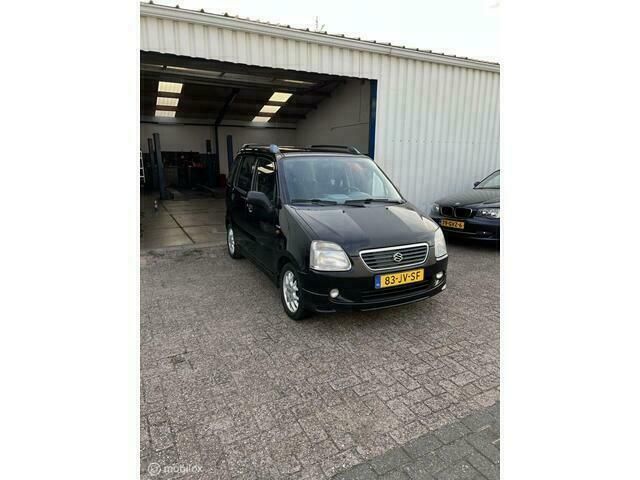 Occasion Suzuki Wagon R 76 PK (55 kW) 2002 Zwart MPV