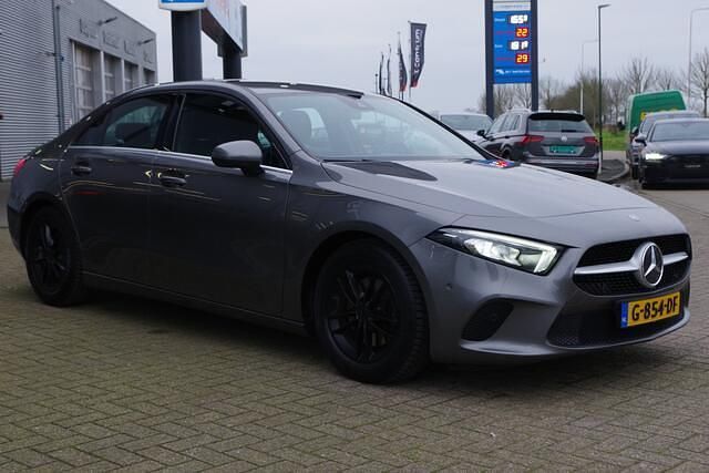 Occasion Mercedes A200 Business 165 PK (121 kW) 2019 Grijs Sedan