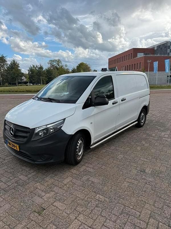 Gebruikt 2015 Mercedes Vito | € 6.495 (Eerlijke prijs) - Afbeelding 1/4