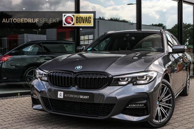Occasion BMW 330 M Sport 291 PK (214 kW) 2022 Grijs Stationwagen