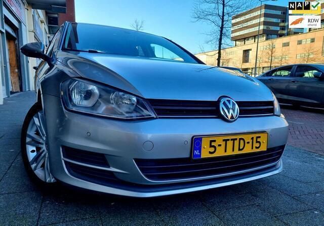 Grijs Gebruikt 2014 VW Golf VII Hatchback | € 9.950 (Eerlijke prijs) - Afbeelding 1/4