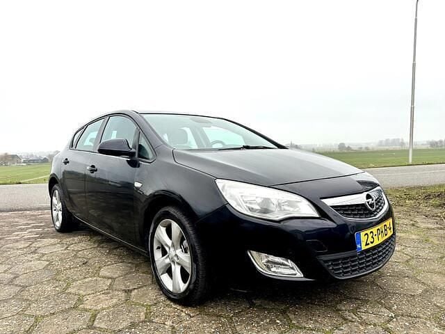 Occasion Opel Astra 120 PK (88 kW) 2011 Zwart (metallic) Hatchback