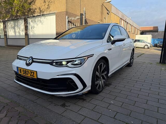 Occasion VW Golf VIII Business 150 PK (110 kW) 2021 Wit Hatchback
